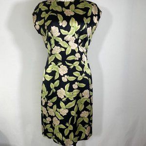 women's sleeveless dress with flowers
